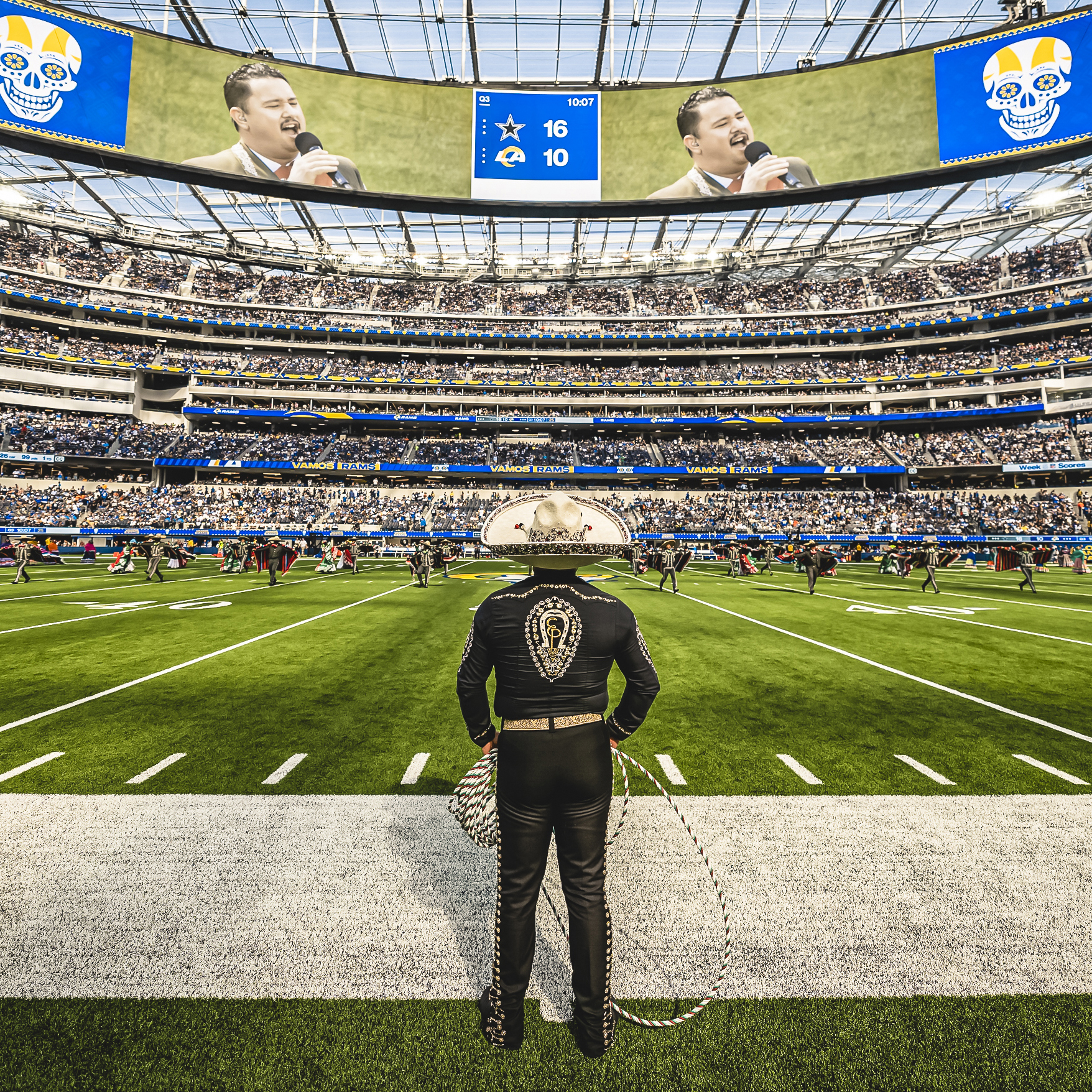 mariachi rams super bowl